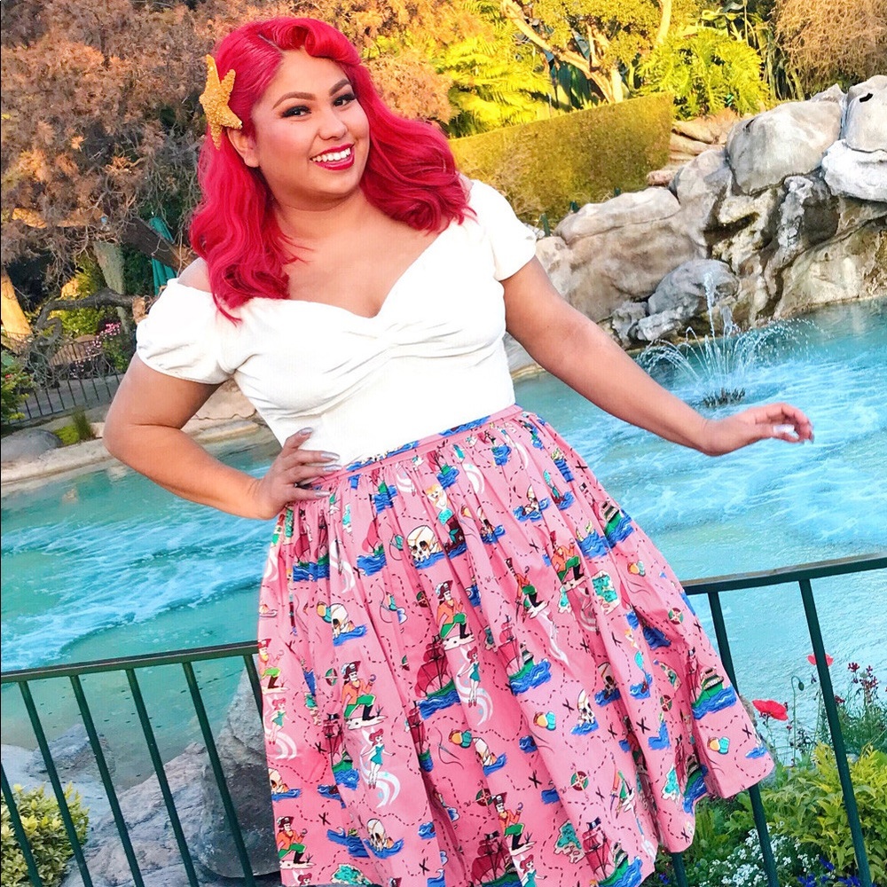 Pinup Couture Jenny Skirt in Neverland Print